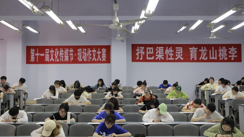 广州会议器材租赁清单，如何挑选合适方案？**