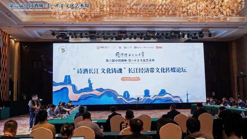 揭秘传媒公司广告物料制作：从源头到终端的工艺解析